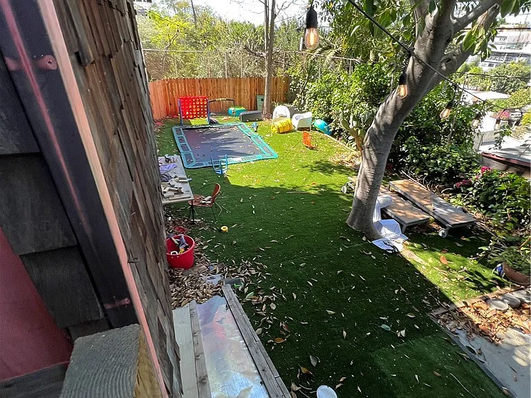 901 Micheltorena St — Photo 46
