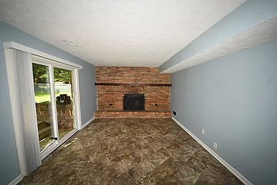 905 Shayler Rd — Photo 10