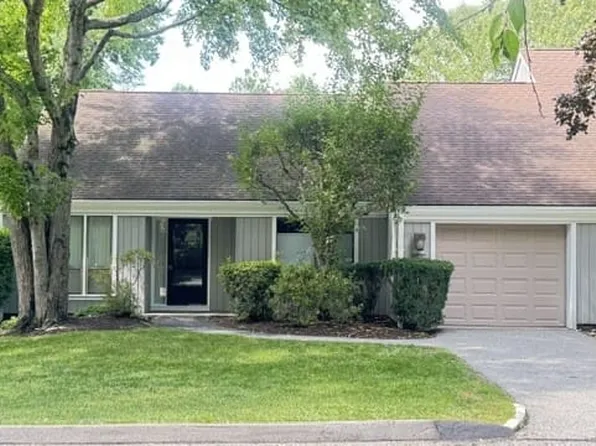957 Heritage Hls Unit A, Somers, NY 10589