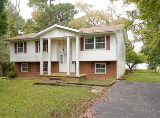 21405 Williams Dr, Lexington Park, MD 20653