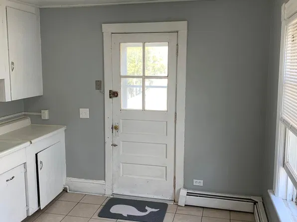 (undisclosed Address), New London, CT 06320