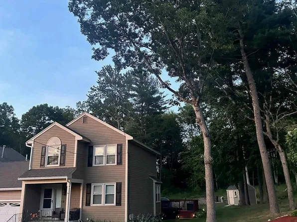16 B Rangers Drive #B, Hudson, NH 03051