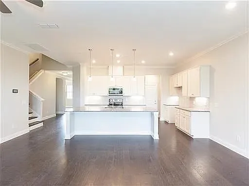 163 Cape Private Cir — Photo 2