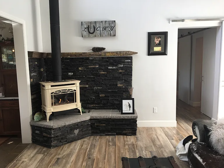 14560 Church St — Photo 8