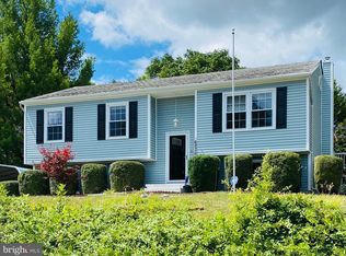 6826 Greenvale Rd, Fredericksburg, VA 22407