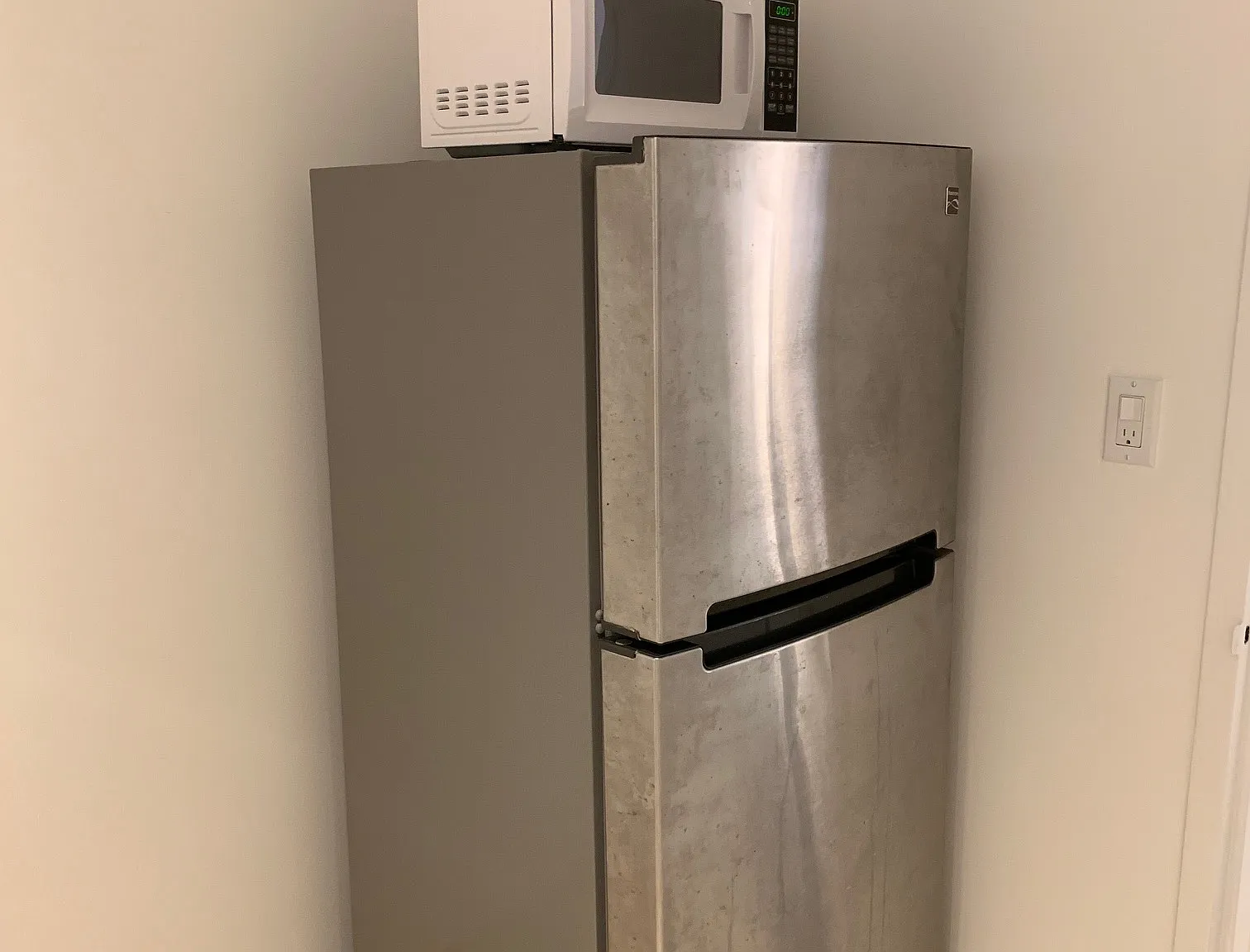 1 bed, 320 sqft, $1,450 — Photo 3