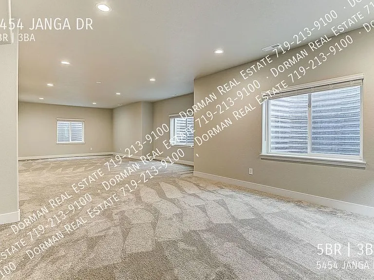 5454 Janga Dr — Photo 17