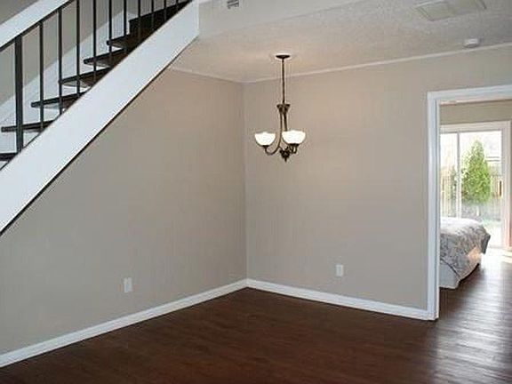 3rd image of 270 Thalia Trace Dr