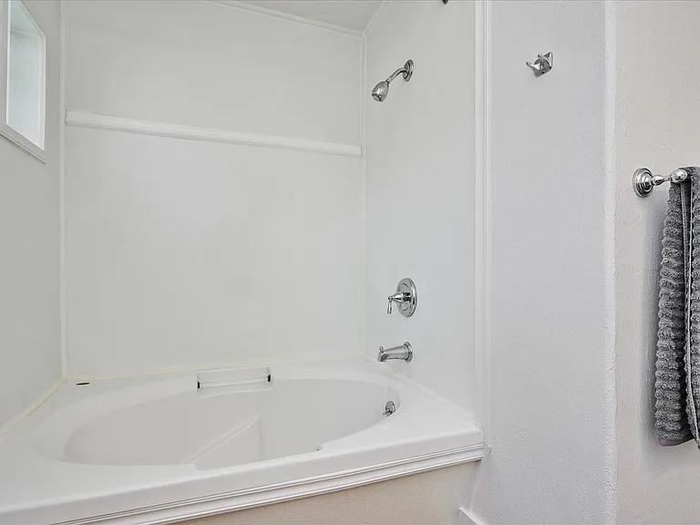 1434 N Perry St #UPPER — Photo 17