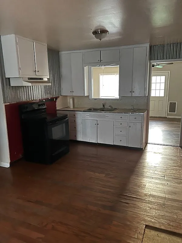 3 bed, 2.0 bath, 1456 sqft, $1,400 — Photo 3