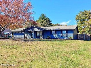 3633 Southfork Pl, Maryville, TN 37801