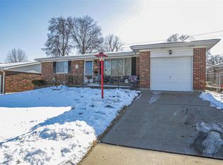 4638 Don Ron Dr, Saint Louis, MO 63123