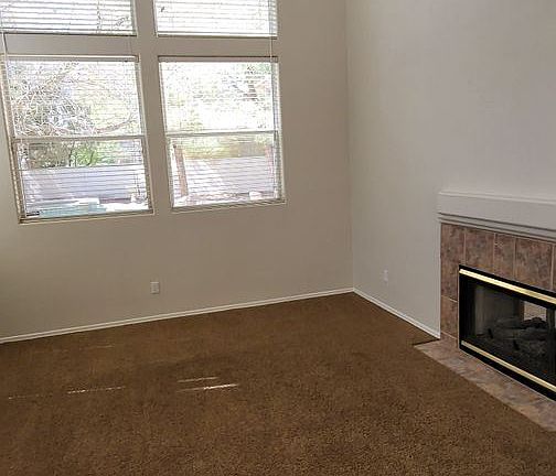 3rd image of 1304 Elk River Cir
