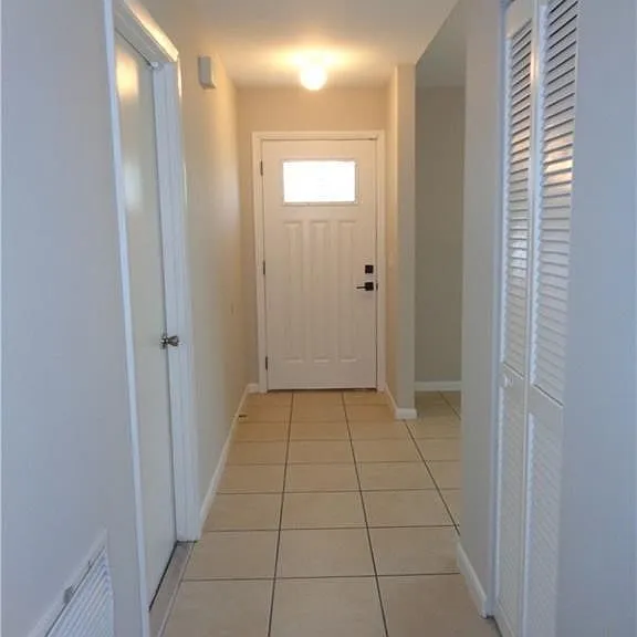 1510 SW 8th Pl — Photo 8