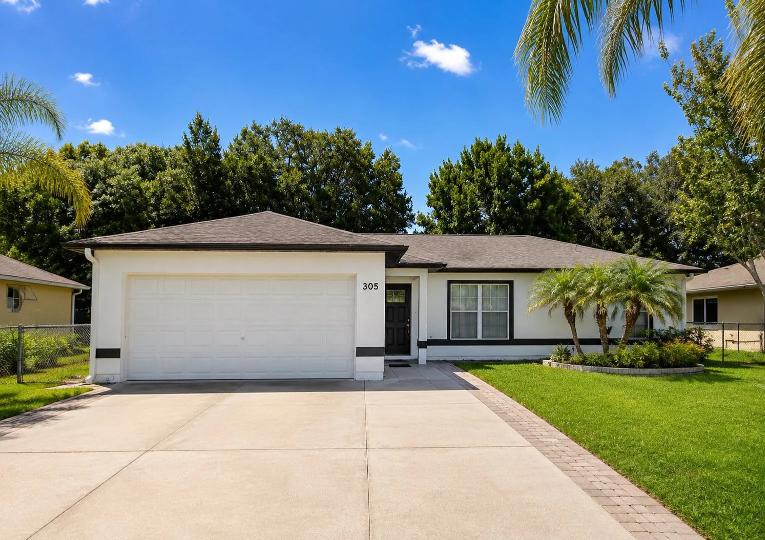Move-In Ready 3-Bedroom Home in Kissimmee | Tile Floors Throughout & Pet Friendly! — Photo 1