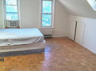 13734 Mulberry Ave #2, Flushing, NY 11355