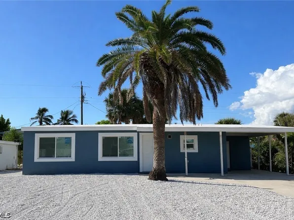 149 Hibiscus Dr, Fort Myers Beach, FL 33931