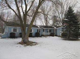 2349 E Brooks Rd, Freeland, MI 48623