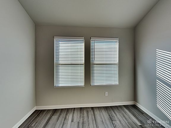 3rd image of 5423 Big Thicket Ln