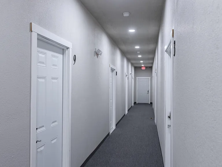 2504 Roemer Ave #1 — Photo 2