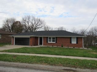 1043 Raintree Dr, Richmond, KY 40475