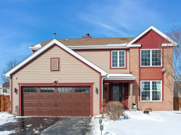 90 Willow Rd, Wheeling, IL 60090