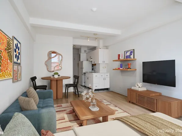 310 Riverside Drive 1501 image 3 of 6