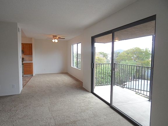 3rd image of 8671 Lemon Ave APT 02