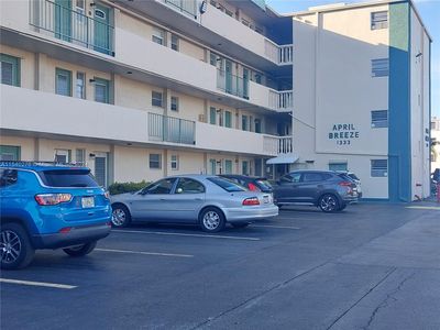 1333 E Hallandale Beach Blvd APT 305, Hallandale, FL, 33009