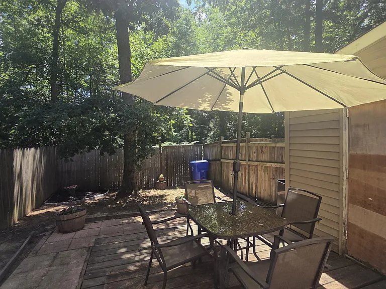 1598 Pin Oak Dr — Photo 9