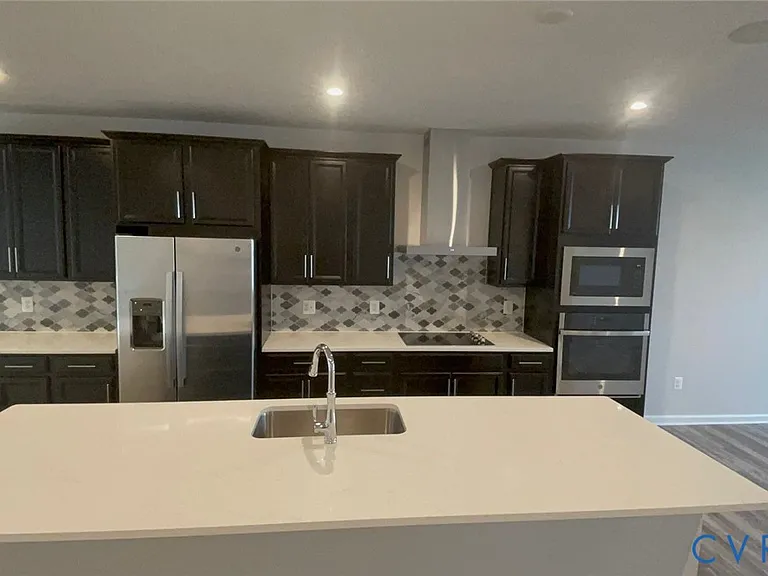 4623 Wistar Creek Dr #B — Photo 3