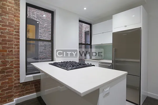 Rented by City Wide Apartments | media 15