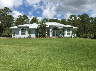 10990 SW Redwing Dr, Stuart, FL 34997