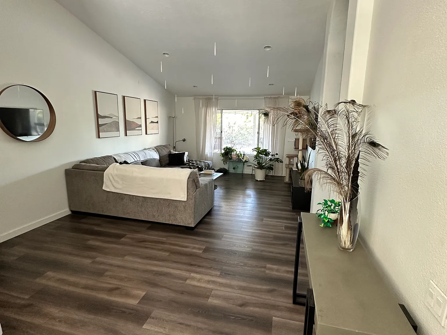 3 bed, 1614 sqft, $3,000 — Photo 2