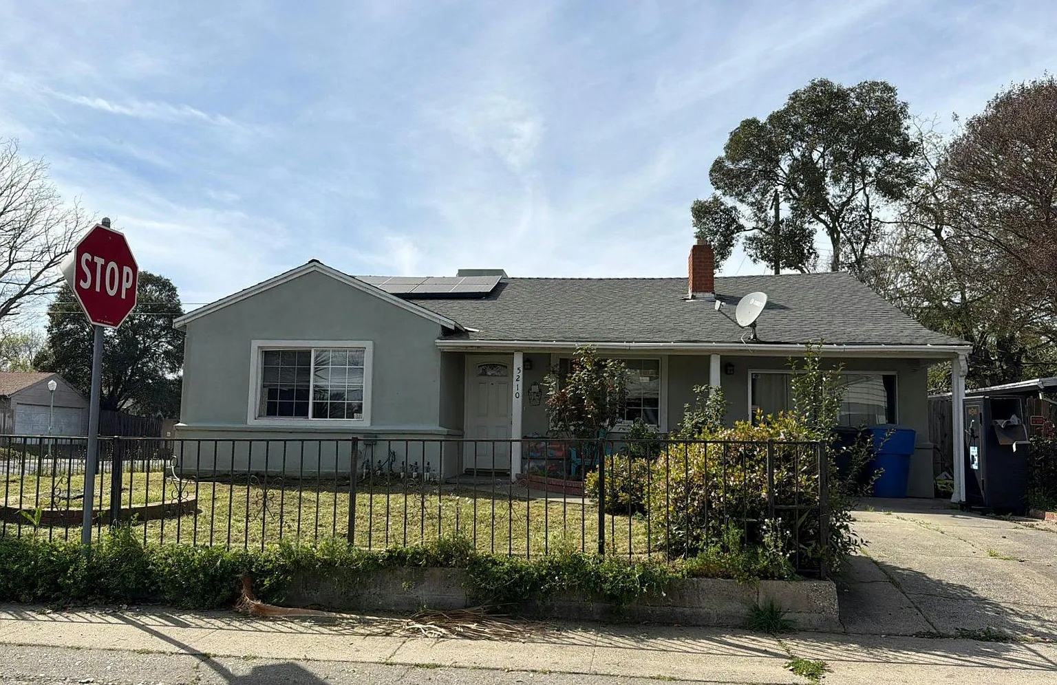 5210 Priscilla Ln photo 1