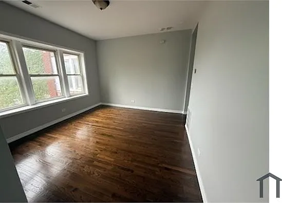 7040 S Emerald Ave #3 — Photo 4