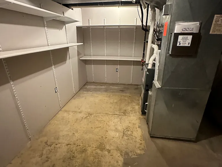 6008 Cordava Ct — Photo 33