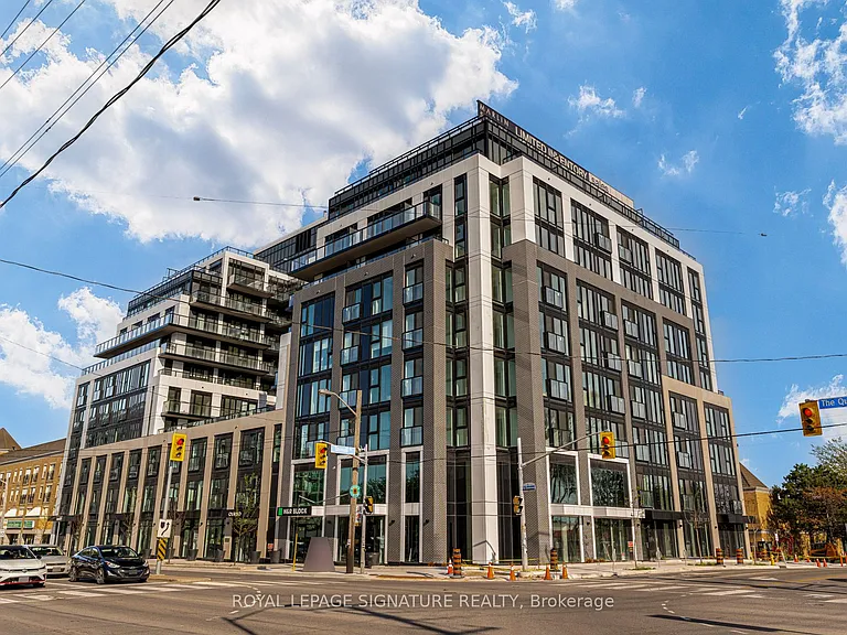 799 The Queensway #820 — Photo 1