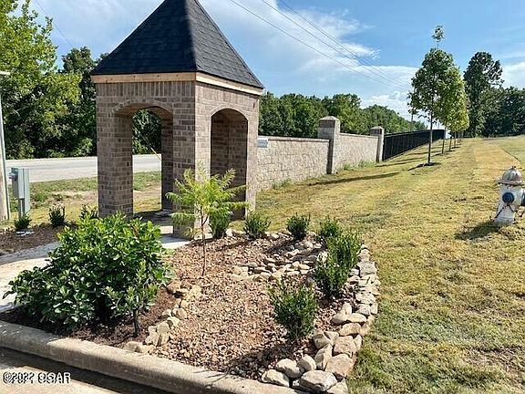 2nd image of LOT 74 Arbor Rd