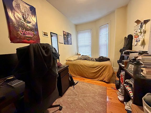 4th image of 23 Cottage Ave #B