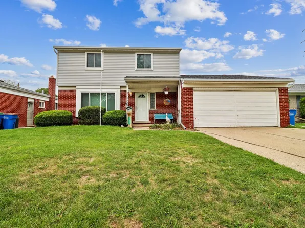 27052 Sutherland Ave, Warren, MI 48088