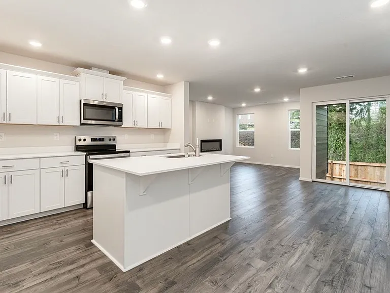 1410 NE 123rd Ave — Photo 6