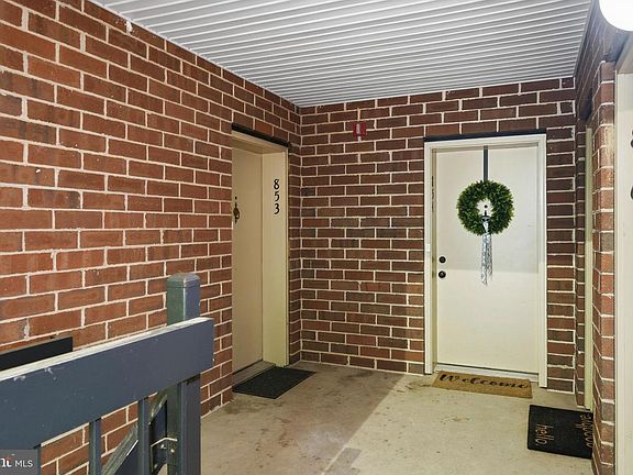 3rd image of 44792 Locust Ridge Ct APT 854