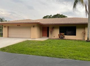 5245 Center St, Jupiter, FL 33458