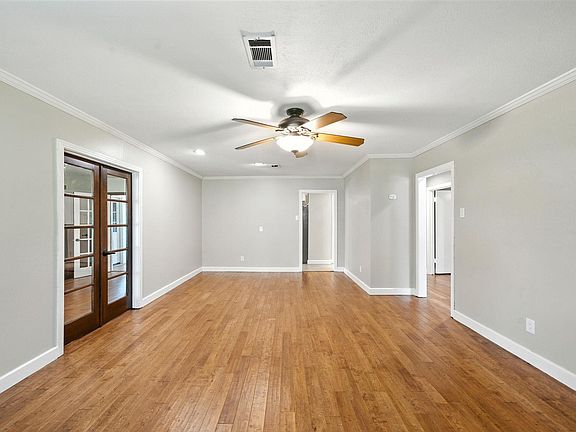 3rd image of 1714 Parana Dr