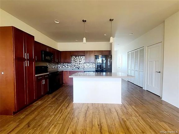 5th image of 801 Kakala St APT 303