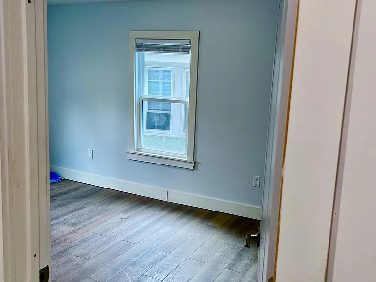 1007 Monroe Ave #2 — Photo 12