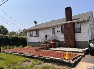 433 Williams Ave, Hackensack, NJ 07601