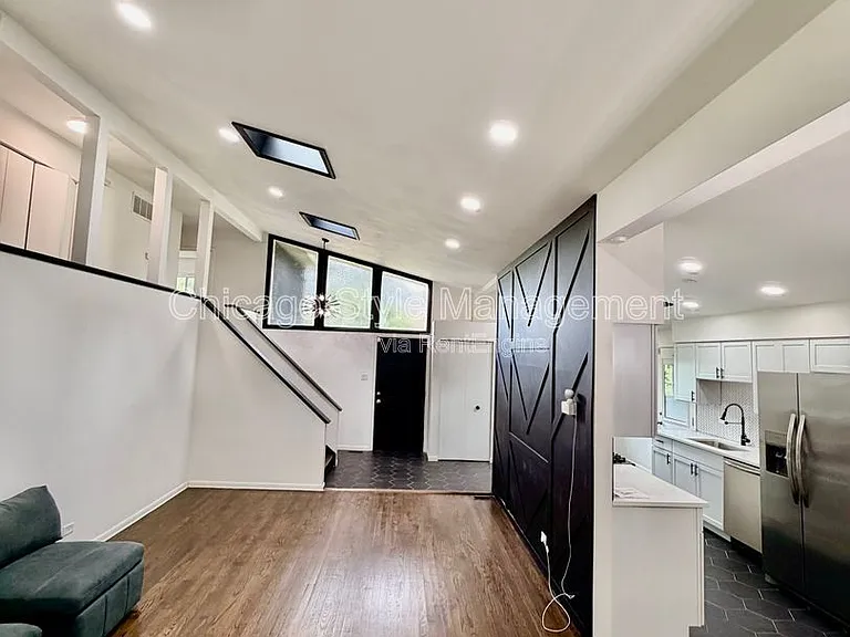 158 Chestnut St — Photo 31