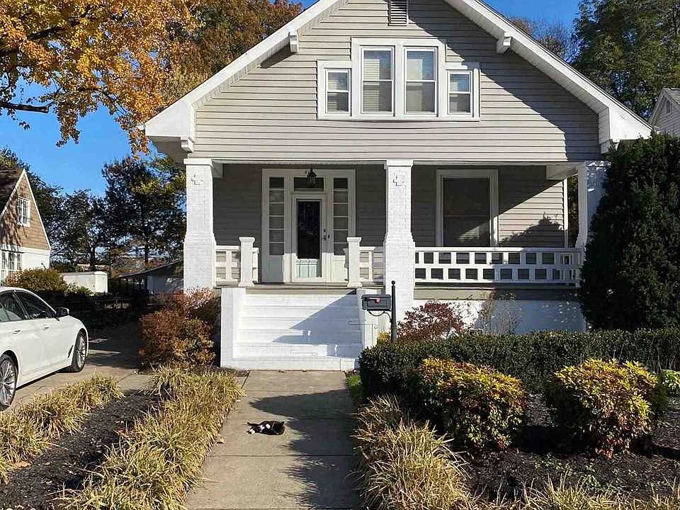 1st image of 814 S Lombard Ave